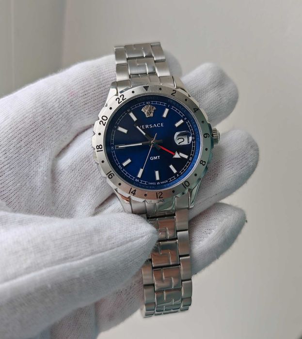 Чоловічий годинник часы Versace V11020015 Hellenyium GMT 42mm Sapphire