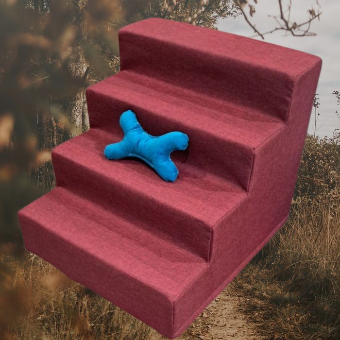 Продаю лесенку для собак с 4 удобными сходинками! Идеальное решени