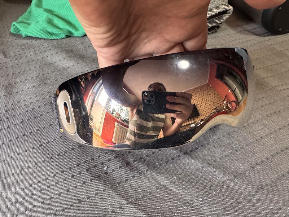 Масажні окуляри SKG E7 2-In-1Vibration Heated Eye Massager