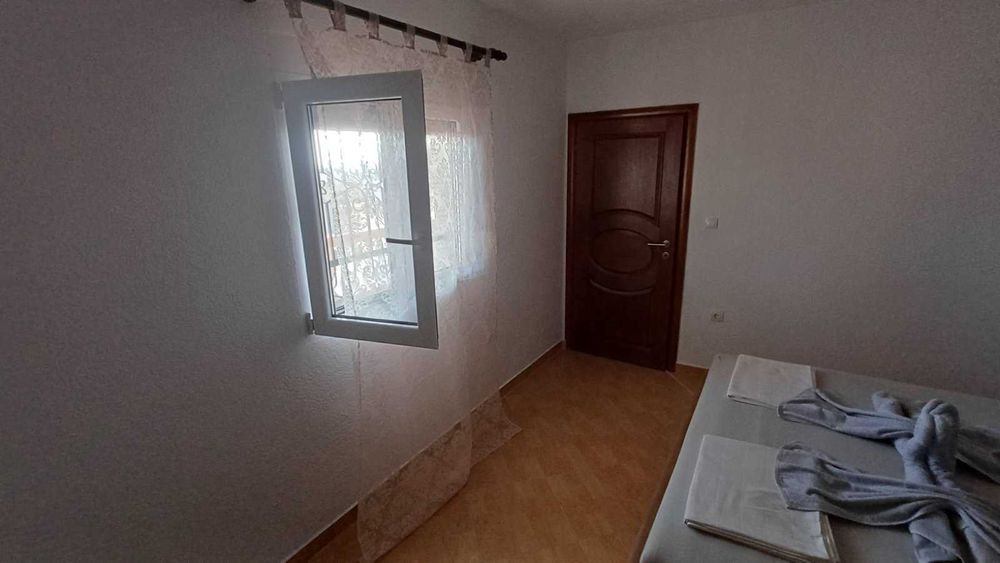 Бар. Зеленый пояс 3 улица. ЦЕЛЕБНЫЙ воздух. ЧУДО-вид! Рядом 2 квартиры