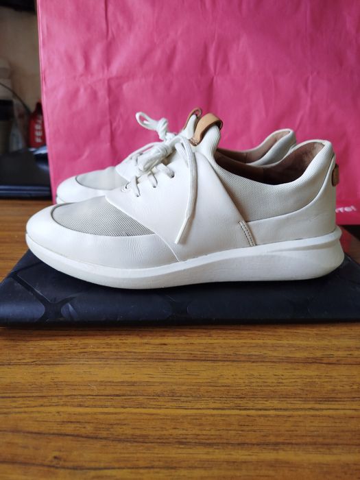 Clarks кросівки 39 р на 38