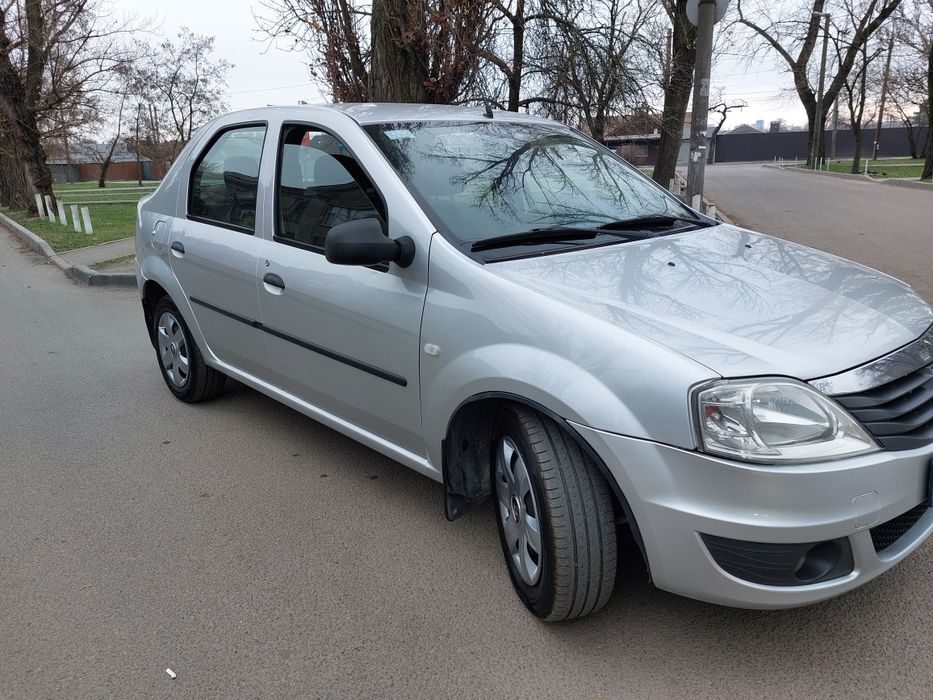 Рено логан 2012г 1.5турбо Дизель