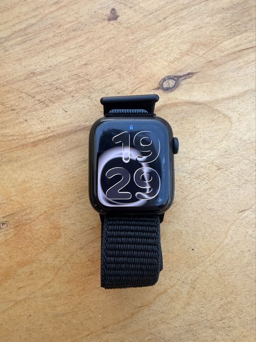 Apple Watch SE 2 Gen | 100% Bateria | stan bardzo dobry |