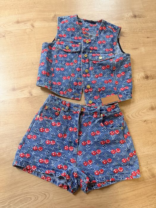 Louis Vuitton komplet jeansowy Monogram Cherry kamizelka + szorty