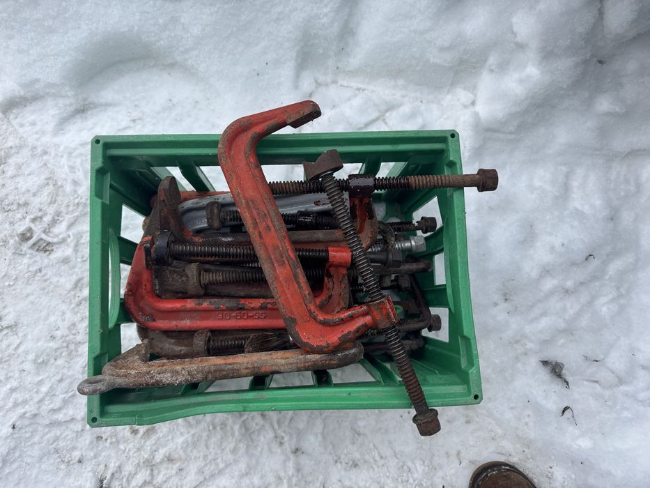 Ścisk stolarski śrubowy typu C