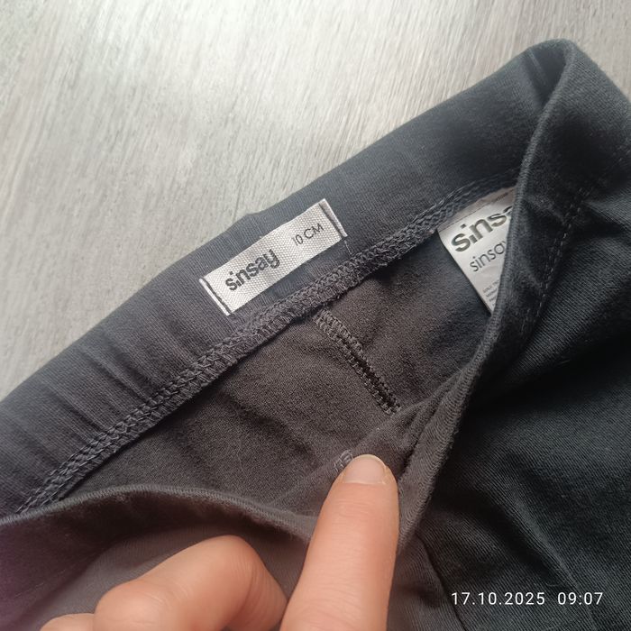 Legginsy Sinsay rozmiar 110