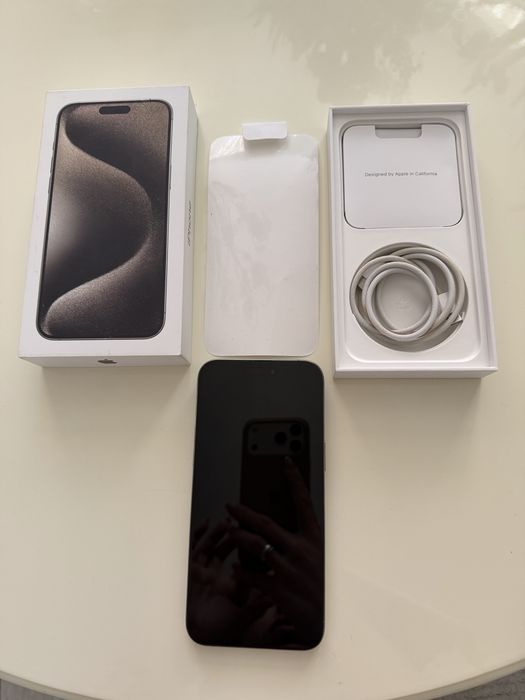 Продам iPhone 15 Pro Max 256 GB, цвет Natural Titanium