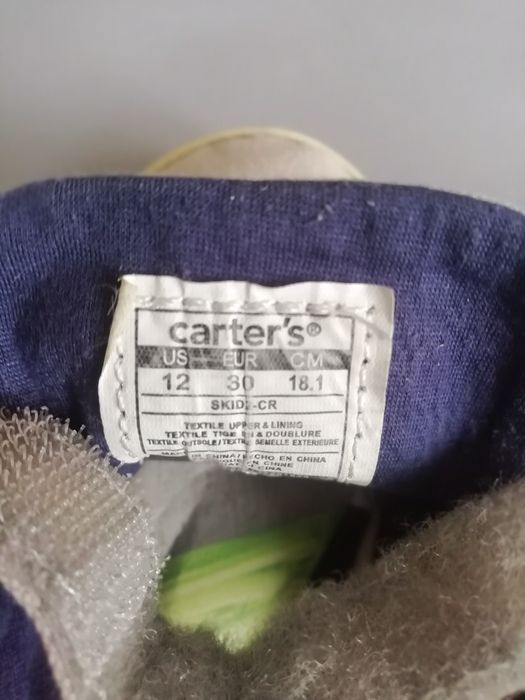 Сникерсы тм Carter`s 29