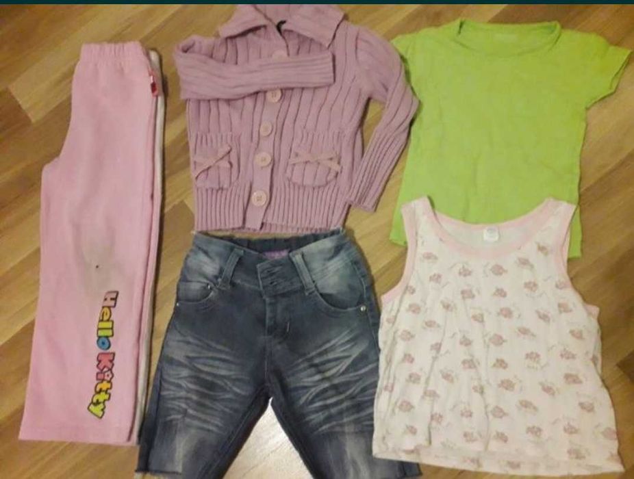 Paka 5szt r.110 sweterek sweter spodnie spodenki jeansowe