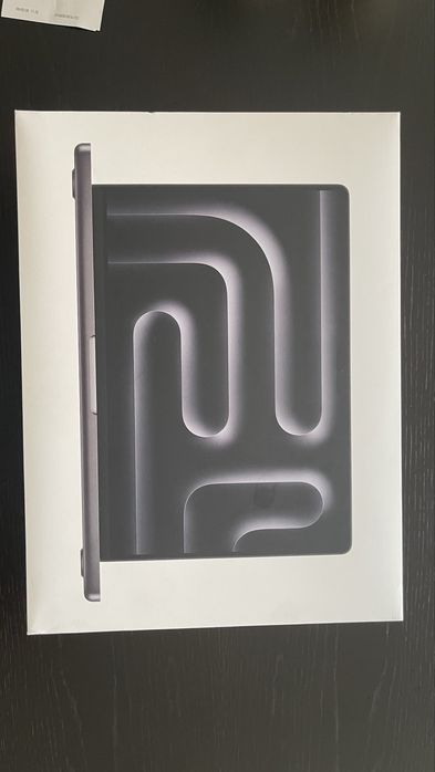 MacBook Pro 14" (Chip M4) – NOVO, SELADO – 1 TB SSD