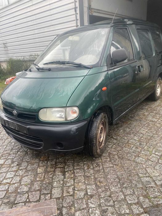 Nissan Vanette Cargo 2.3 d LX Vendo em Partes e Peças