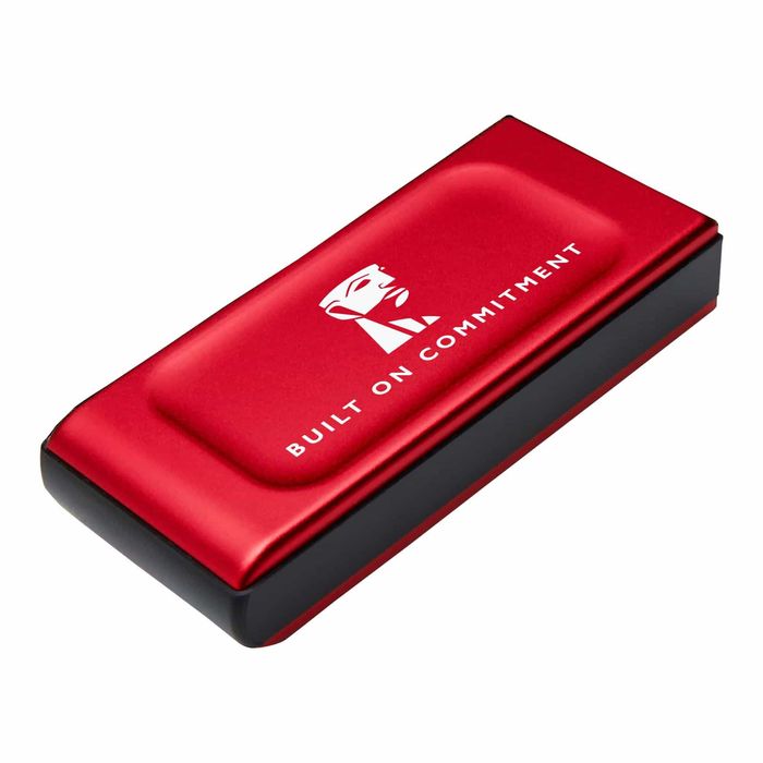 Зовнішній SSD-накопичувач Kingston XS1000 2TB Red (SXS1000R/2000GA)