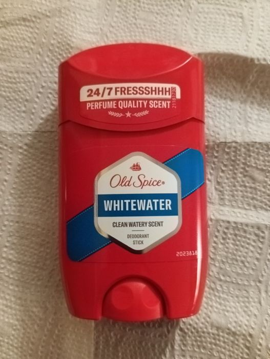 Old Spice Whitewater Dezodorant w sztyfcie dla mężczyzn 50ml.
