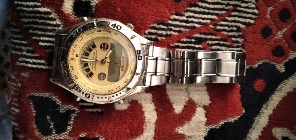 наручные часы Casio