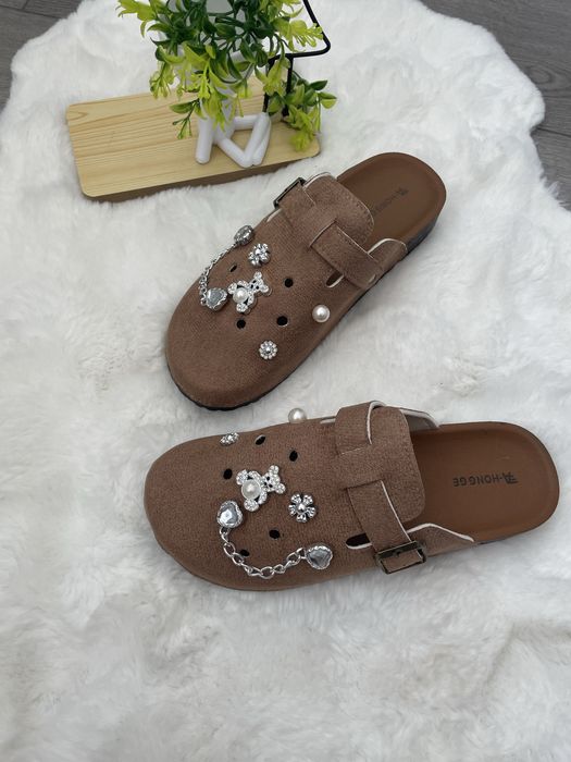 неймовірні мюллі сабо під замш