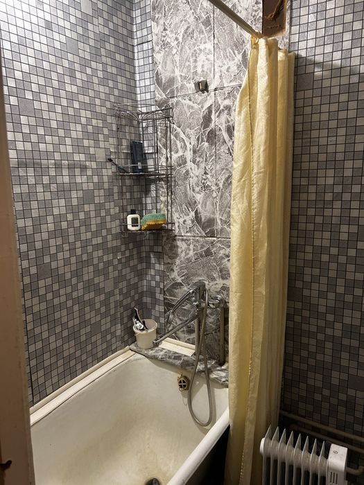 Продам квартиру в районі станкобуду