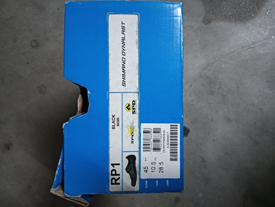 Sapatos de encaixe (45)