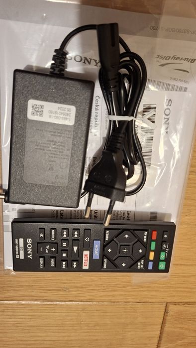Odtwarzacz Blu-ray/DVD Sony BDP-S3700