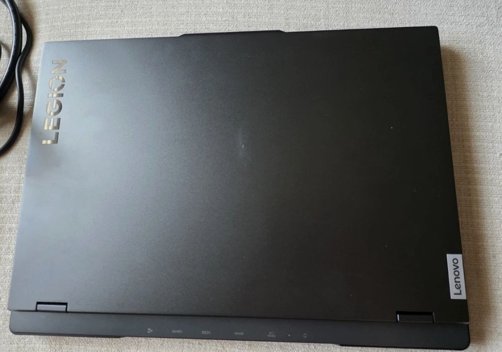 Legion Pro 7i  i9-13900HX, 32GB 2TB-RTX 4090