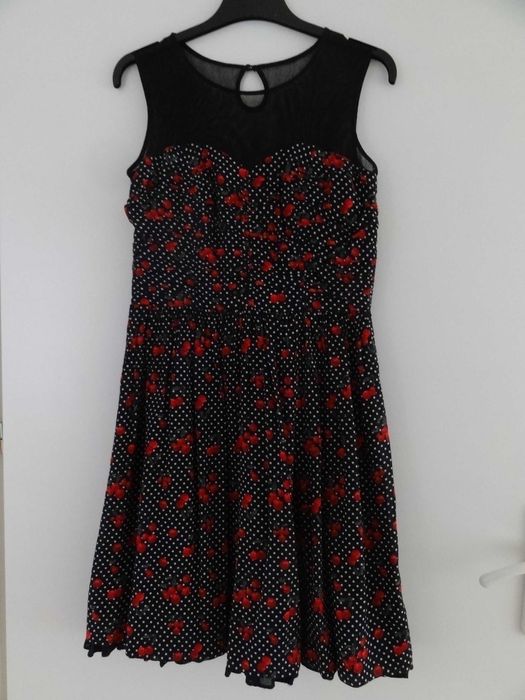 Sprzedam sukienkę bawełnianą rozmiar 38