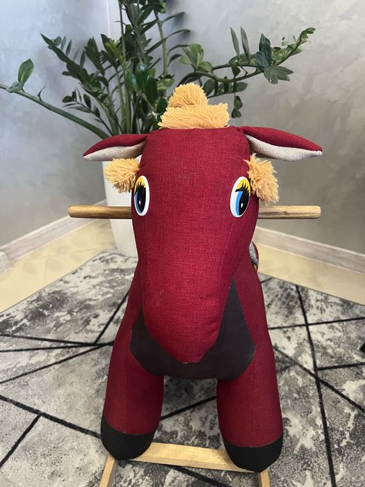 Коник-гойдалка..