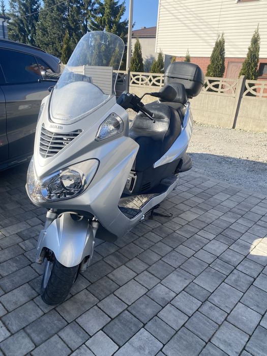 Skuter Deaelim 125 kat b niski przebieg