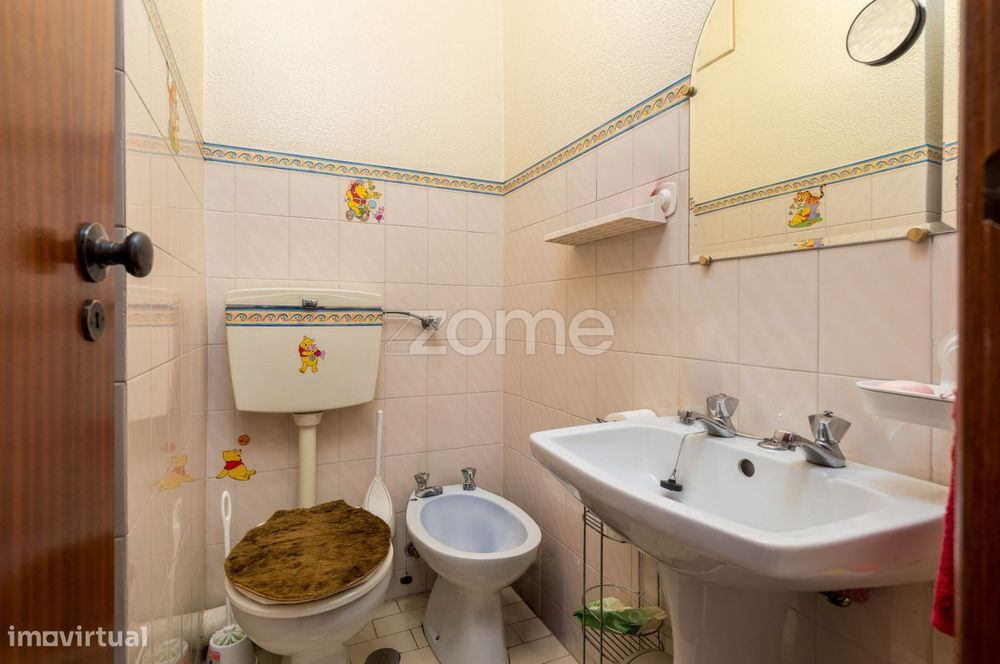 Apartamento T3 em Alfornelos — junto ao Metro