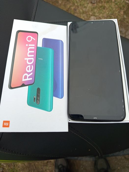 Sprzedam telefon Redmi 9 model M2004J19AG