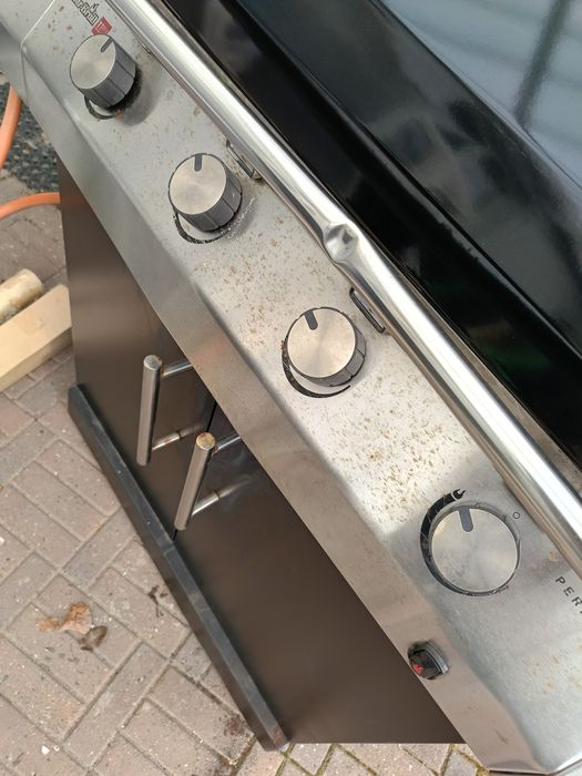 Grill ogrodowy CharBroil