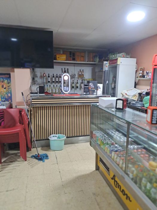 TRESPASSE- Café Snack Bar