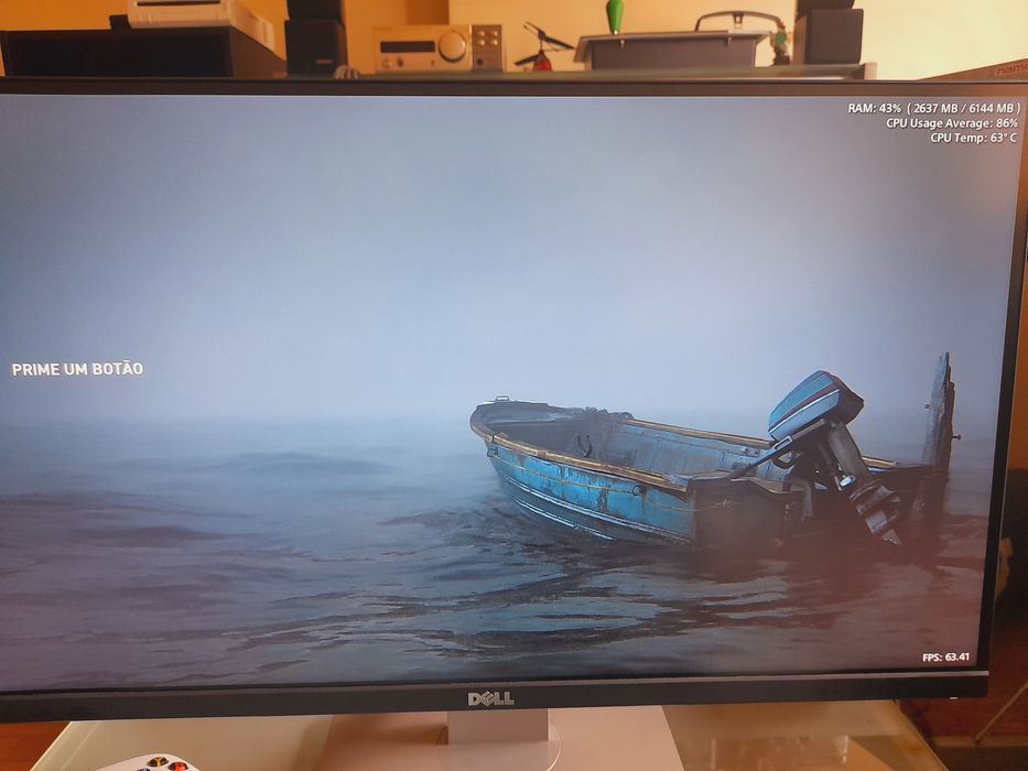 PS4 desbloqueada (FW 9.00) c/ disco de 1TB e comando original