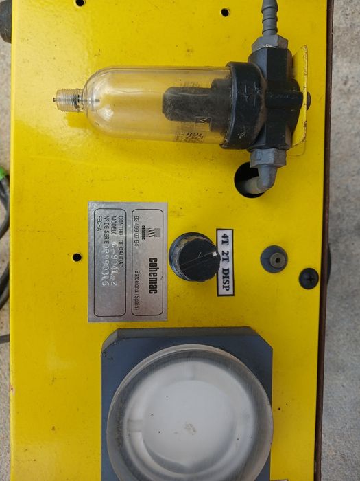 Máquina de afinar carburadores