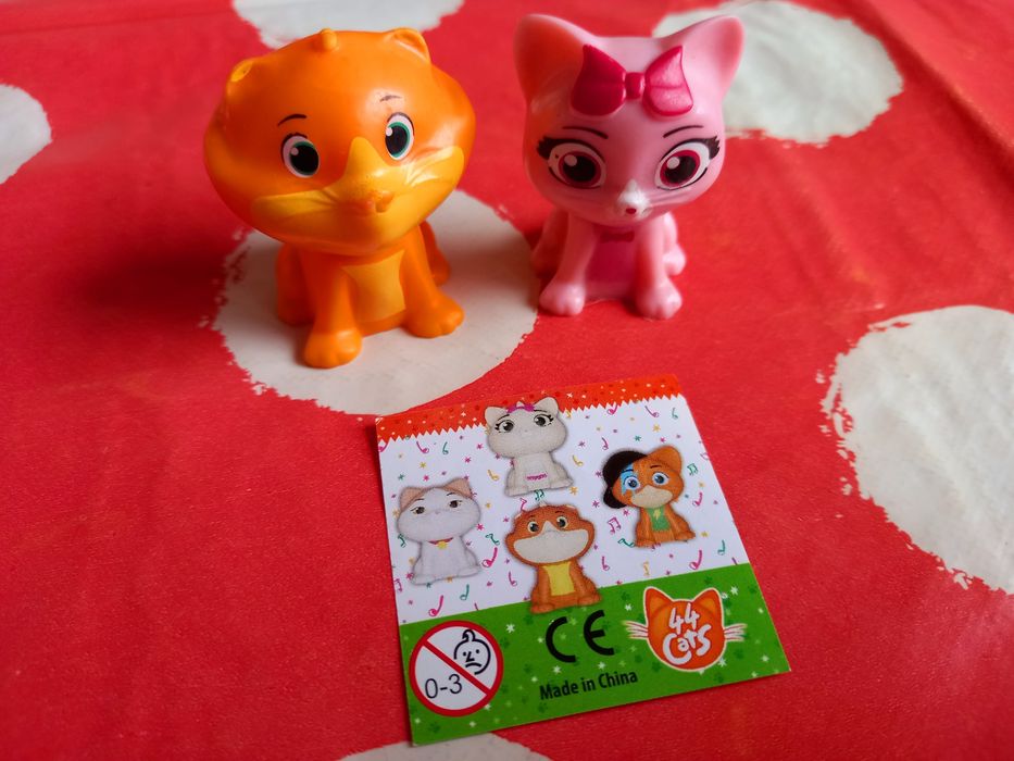 Zestaw figurka figurki 44 koty cats miami biedronka