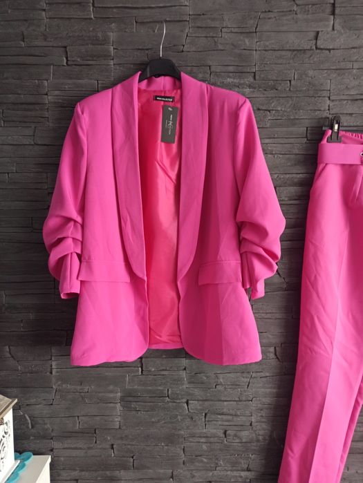 Garnitur fuksja L