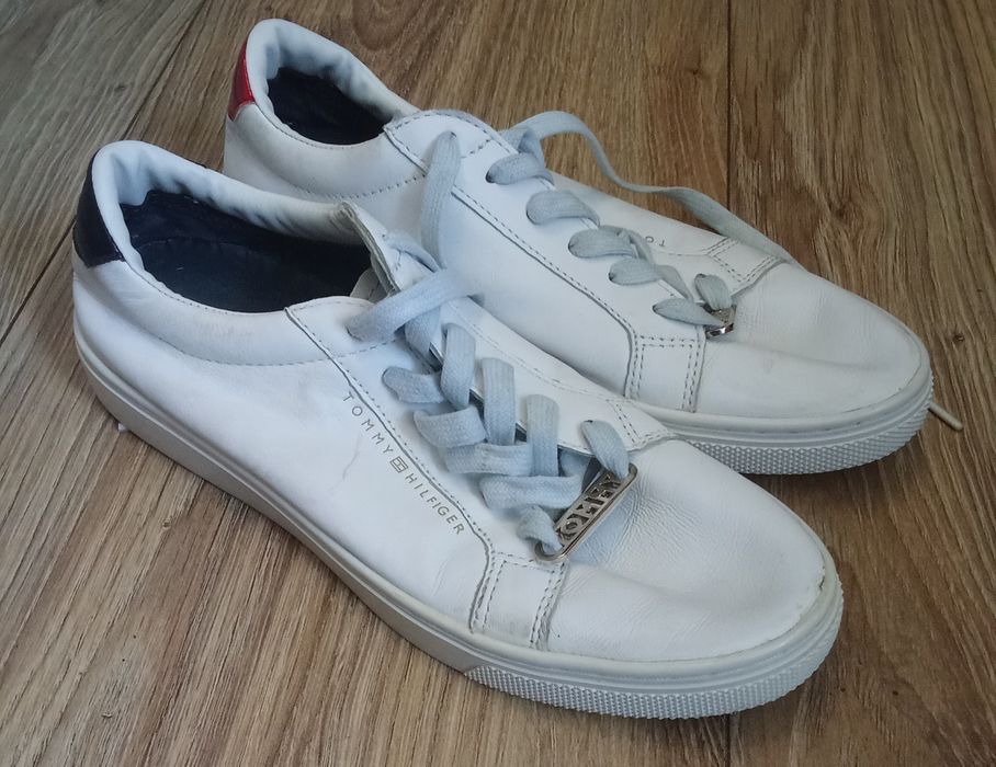 Buty typu Sneakersy
