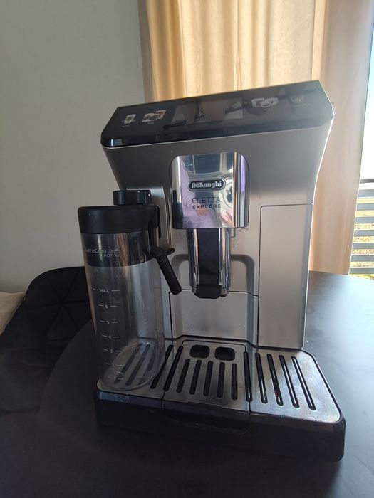Ekspres ciśnieniowy DeLonghi