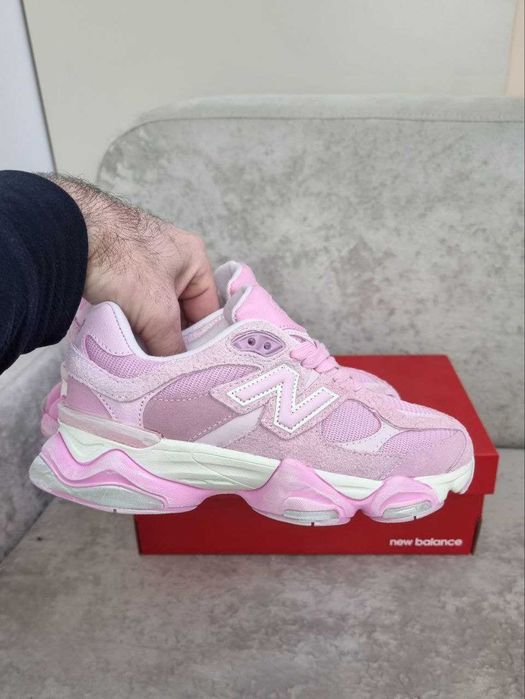 New Balance 9060 DIRTY PINK