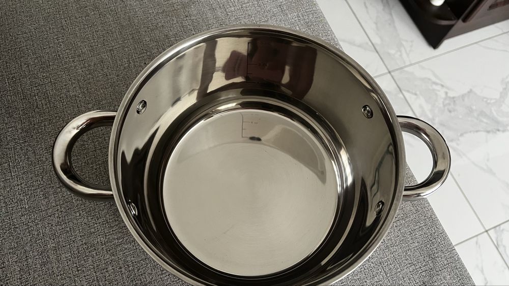 Кастрюля,баняк,казан