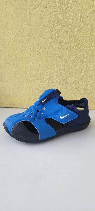 Дитячі босоніжки Nike 25розмір