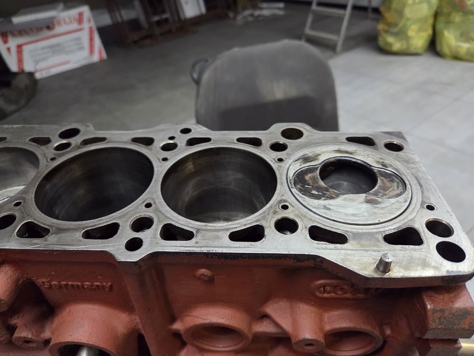 Silnik VW T4 AHY AXG 2.5 151