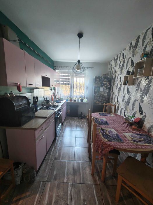 Atrakcyjne mieszkanie z balkonem