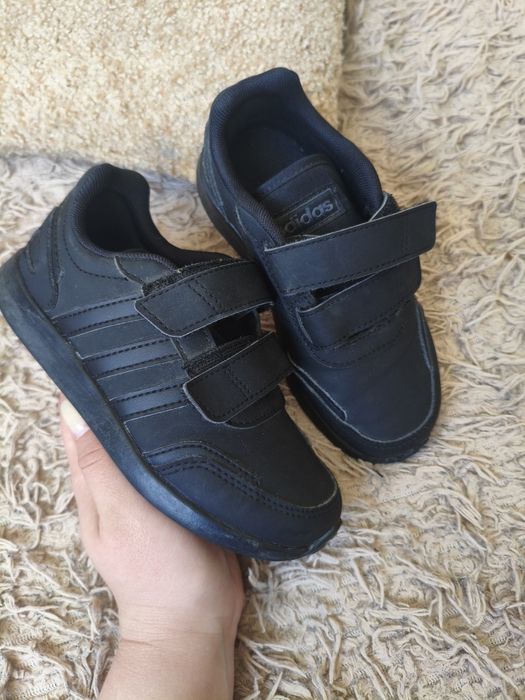 Кросівки кеди Adidas 28 р
