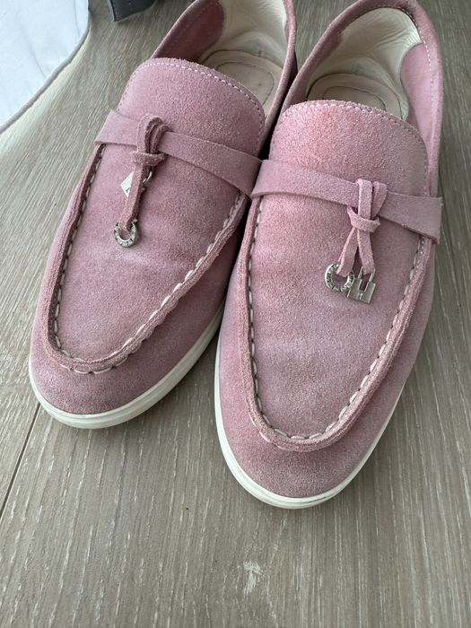 Продам лофери новіі