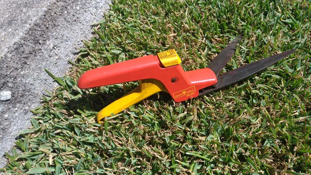 Material para Cortar Relva/Grama