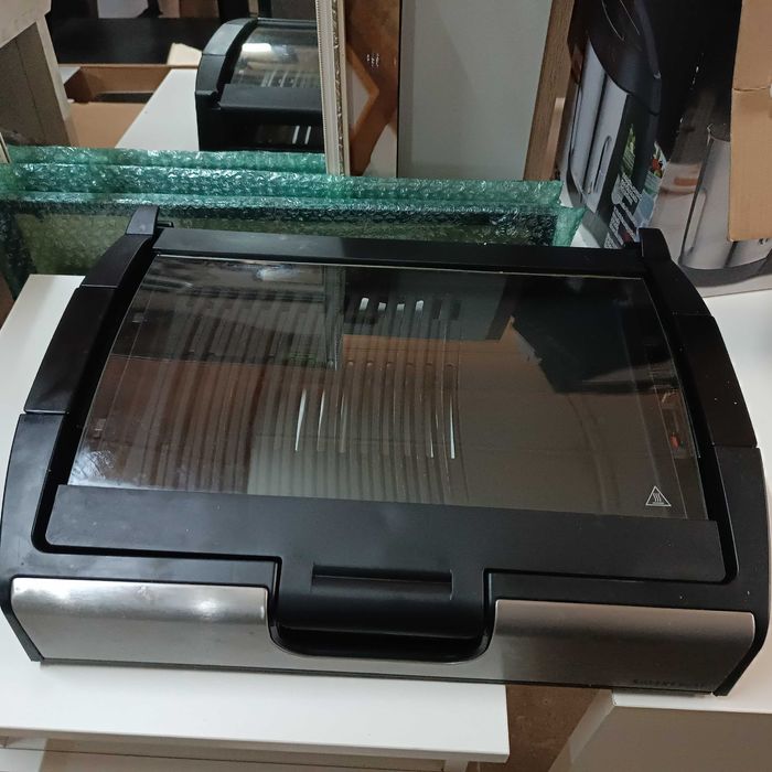 Grill elektryczny stołowy max 1800W