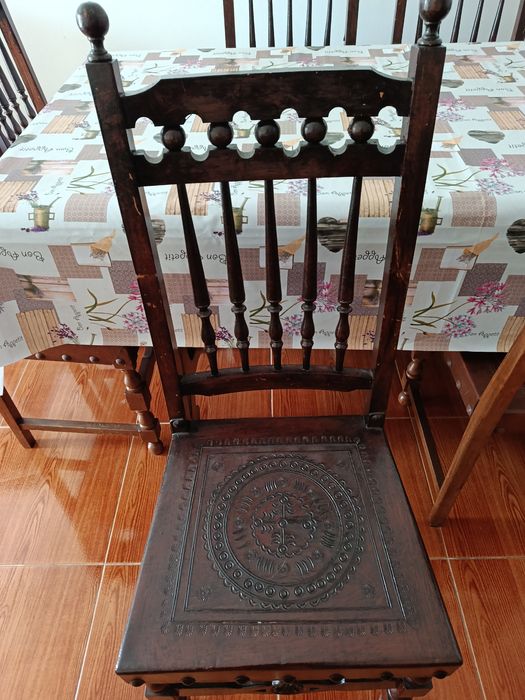 Mesa grande 8 cadeiras