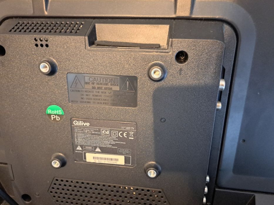 Vendo TV Qilive HD Smart