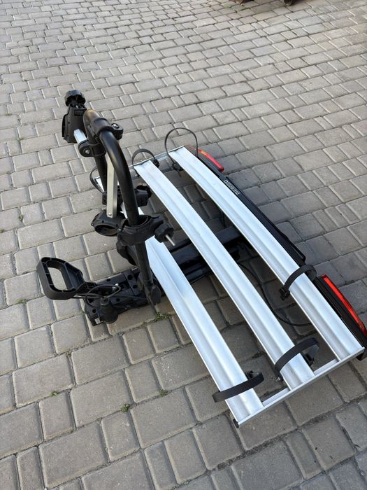 Велокріплення на 3 велосипеди Menabo як thule