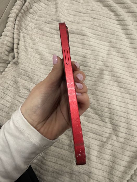 iPhone 13, 256 GB, kolor czerwony