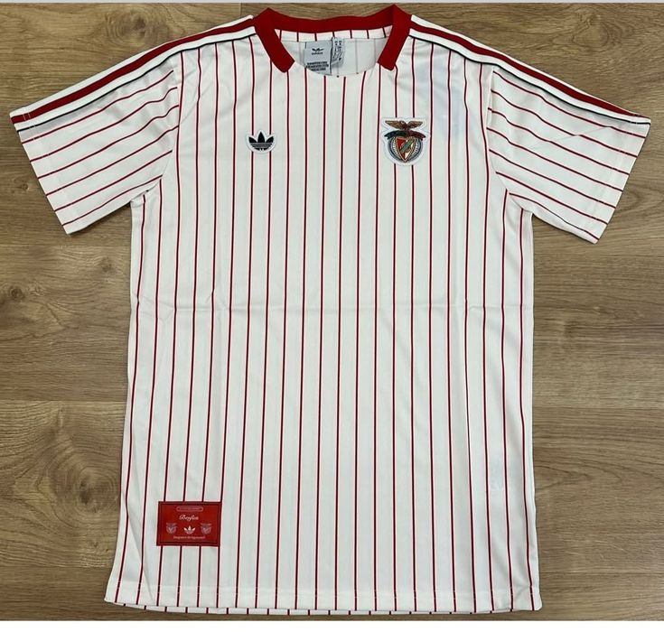 Camisola SL Benfica Edição Retro Listrada
